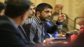 دبیر حق اخراج خبرنگار را نداشت