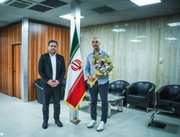 هاکان دمیر وارد تهران شد +عکس