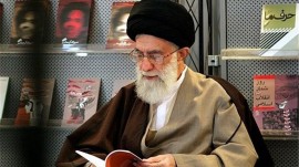 امسال کدام کتاب‌ها مورد توجه رهبر انقلاب قرار گرفتند؟
